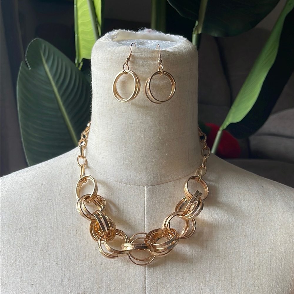 Gold Link Necklace and Earring Set